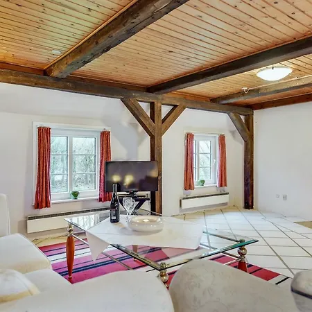 Aava Apartament