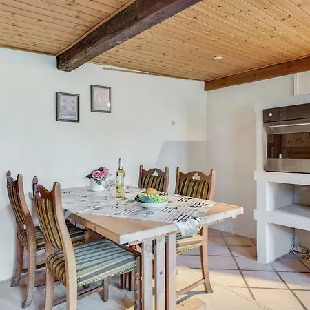 Apartament Aava
